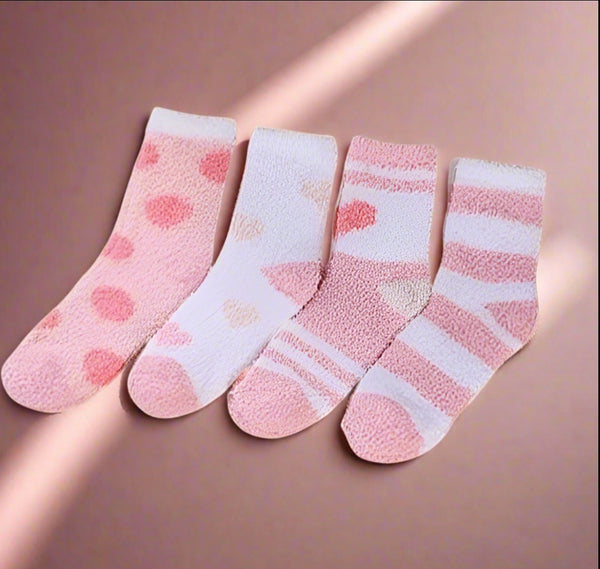 PLUSH BEAUTY SOCKS