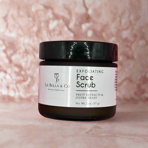 EXFOLIATING FACE SCRUB